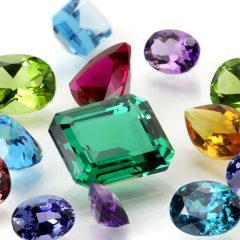 How to Choose the Right Gemstone Colour for Your Skin Tone